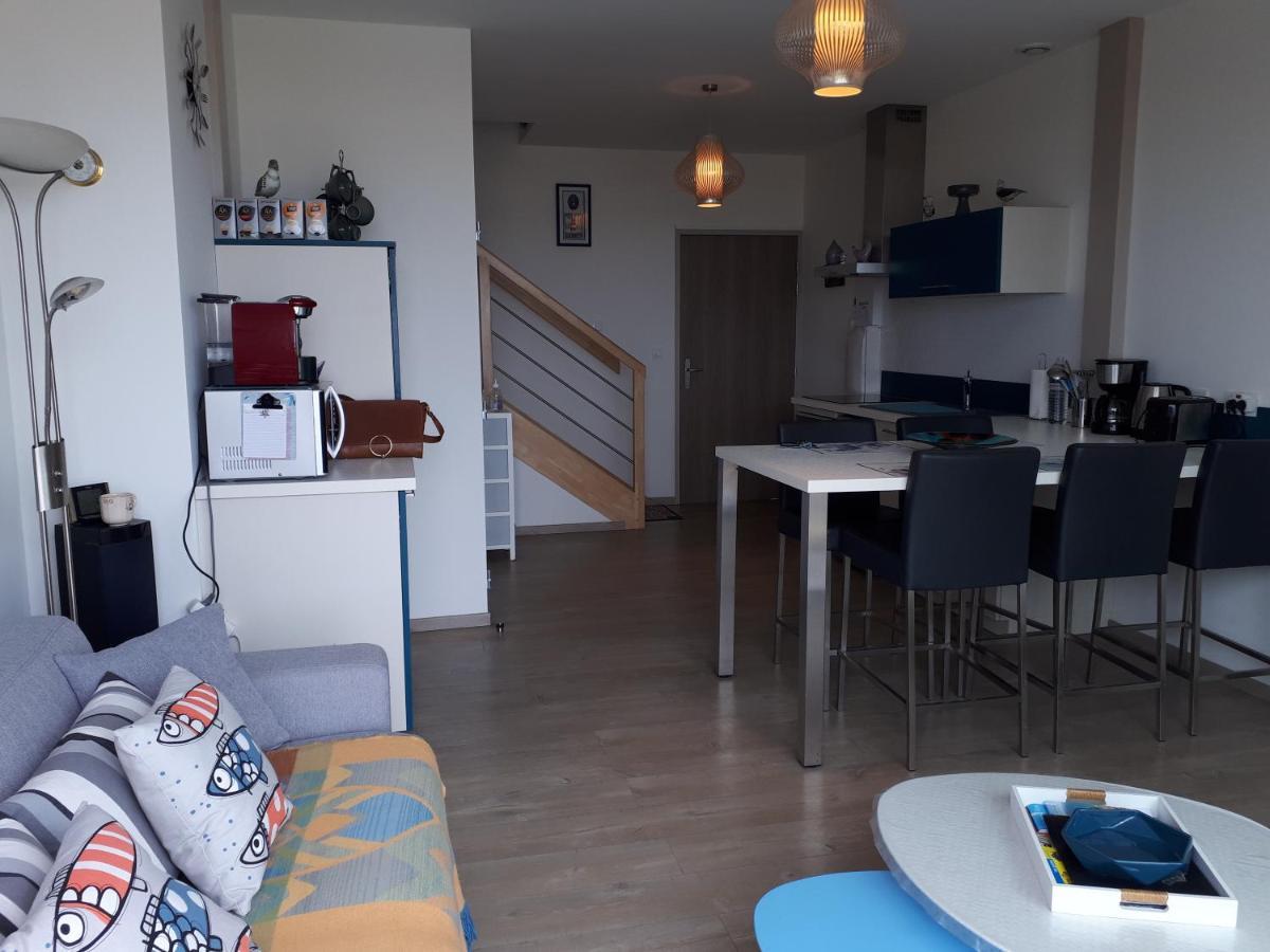 Lestrevet, Les Pieds Dans L Eau Apartment Plomodiern Екстериор снимка
